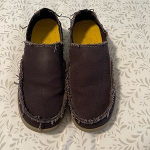 Men’s Crocs size 8